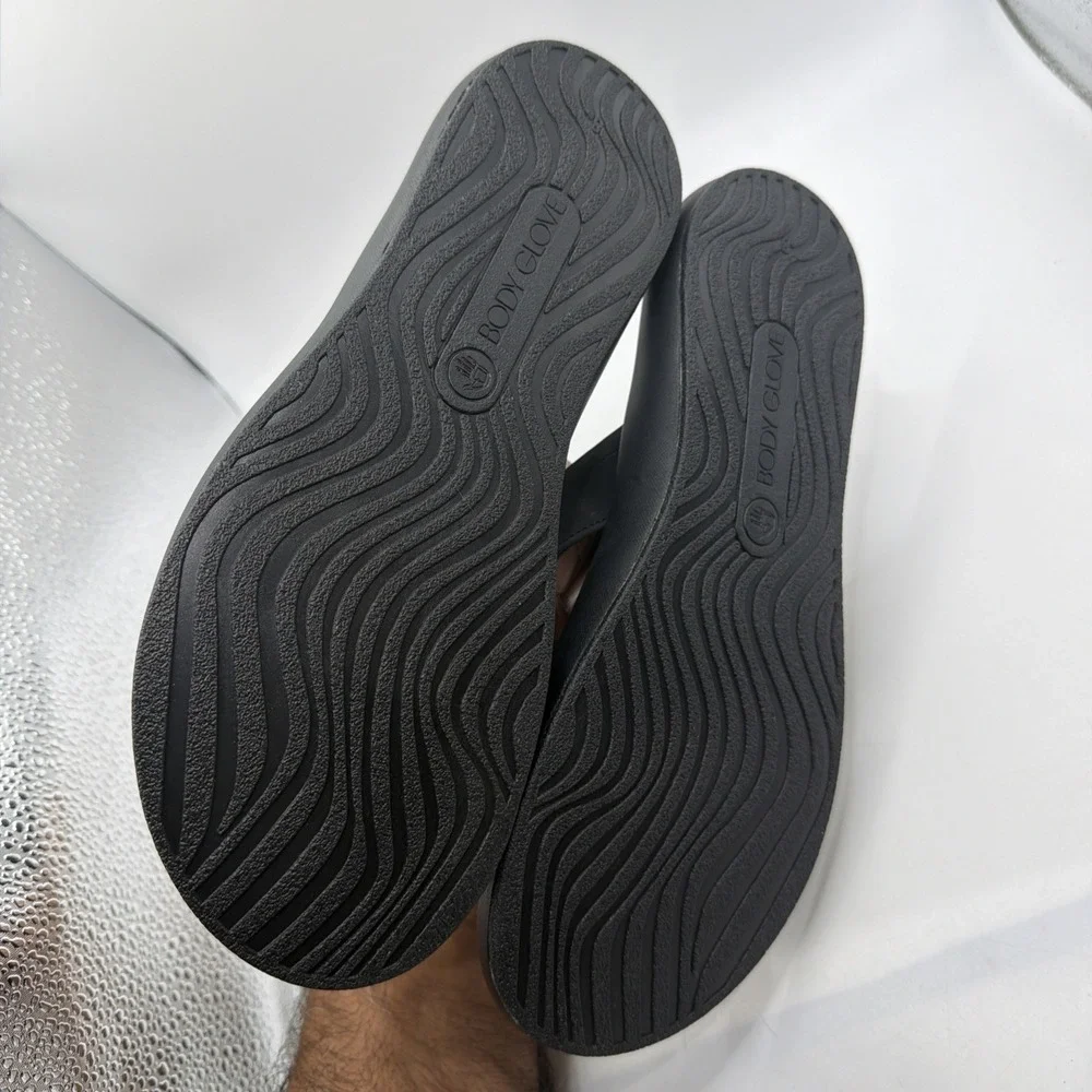 Body Glove Women's Flip Flops Black Size‎ 8. New